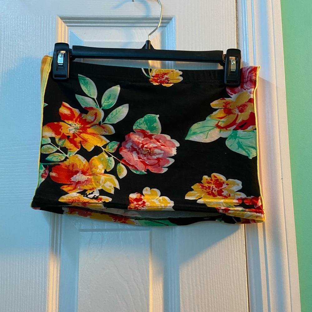 Derek Heart Floral Tube Top